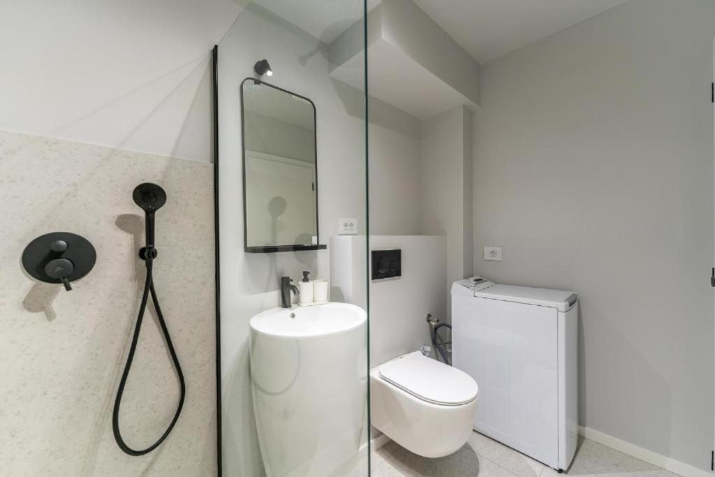 Central Epic Apartment-Self Check In アラド エクステリア 写真